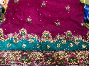 Very Preety Suit Heavy All.over Work