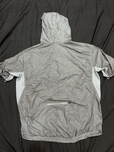Grey thin and light Windcheater / Pullover Jacket