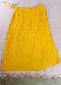 Yellow Embellished Saree Combo Saya