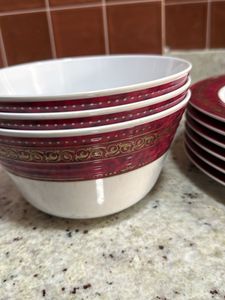 Decorative Dinnerware Plate