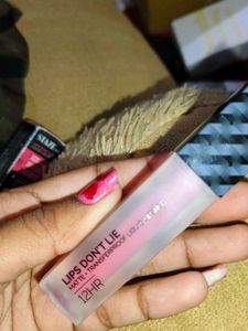Combo Of 3 Lipsticks (New) Shades Available