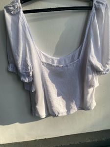 White Baloon Hand Top