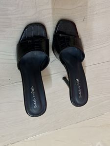 Black Heels From Sneak A Peak - 37 Size