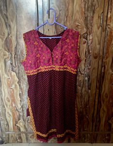 Maroon and Pink Kurti💟