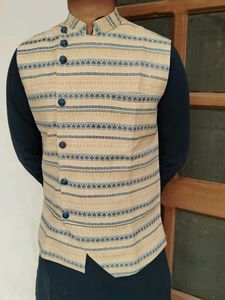 Trendy Beige Men’s Ethnic Wear with a Pocket