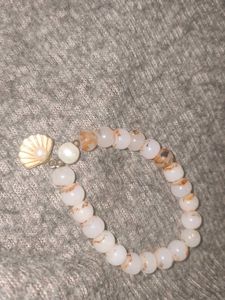 PEACH SHELL BRACELET