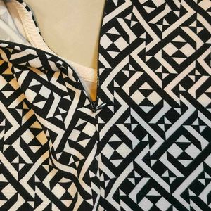 Chic Black &amp; White Dress