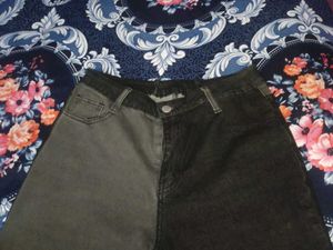 Two-Tone Patchwork Jeans