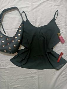 ⋆˚࿔Black Cami Top