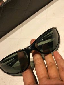 Stylish Black Sunglasses