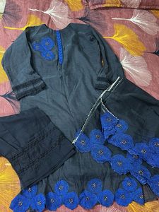 Blue Floral Embroidered Salwar Kameez Suit