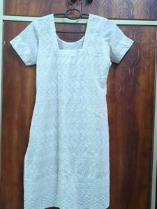 white Chikankari kurta