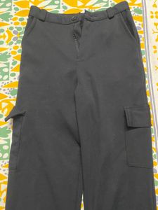 Wide Leg Cargo Pants