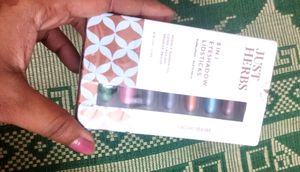 Just Herbs 8 in 1 Eyeshadow Lipstick
