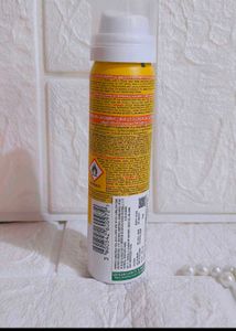 Garnier Sunscreen &amp; Cleanser Kit