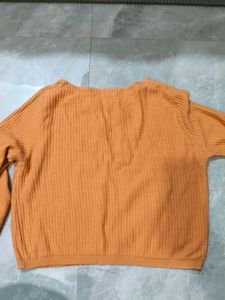 Coral classic crop top.