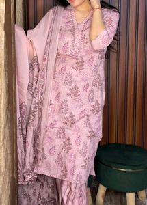 Elegant Pink Printed Kurta Set
