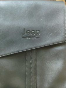 Stylish Black Side Bag Of 'Jeep'-BOLUVO