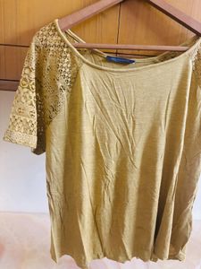 Top With Lace On Sleeve