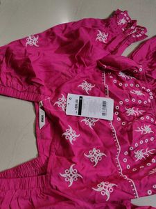 MAX Beautiful Square Neck Tunic Embroidered