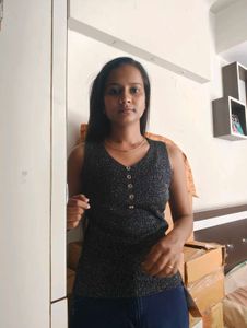 Sleeveless Top
