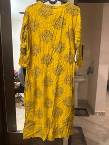 Yellow Printed Straight Kurta