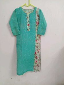 women kurta set with dupatta