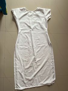 Women White Floral Straight Kurti