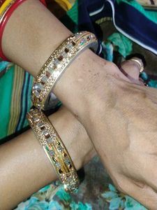 Embellished Bangle Set