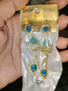 Blue Earing