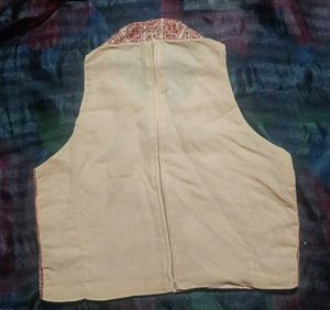Embroidered Sleeveless Blouse