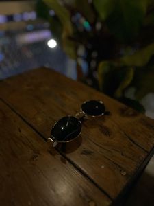sunglass