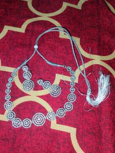 Elegant Silver Jewelry Set