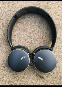 Akg Y500 premium headphones
