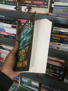 Don't Let Him In - Lisa Jewell