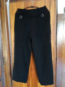 Trouser High Rise (Hip - 26,waist - 28-30)