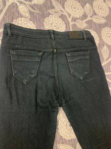 32in Black Women Jeans
