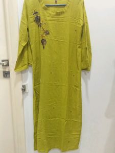 Mehendi Green Kurti