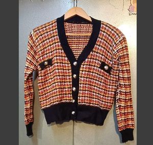 Retro Checkered Cropped Cardigan..