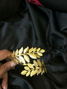 Savana Golden Leaf Arm cuff
