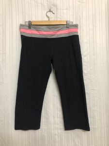 Black Capri For Women