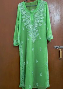 Chikankari Kurta 💚