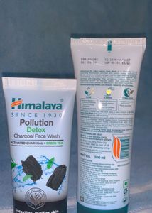 Himalaya’s Charcoal And Lemon Face Wash