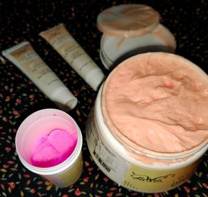 GloWhite Herbals Vit C Fruit Juice Facial Bleach