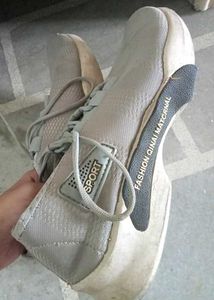 Men&#39;s sports shoes lowest price