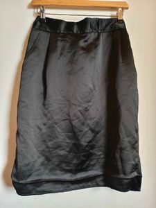 Van Heusen Size 32 Formal Black Satin Skirt