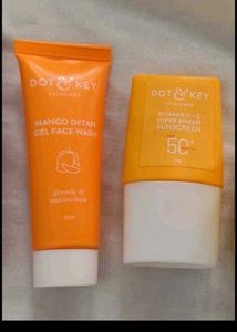 Vitamin C Sunscreen Or Detan Mango Gel Face Wash N