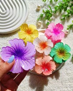 Set Of 3 Flower Hair Clature 🌸