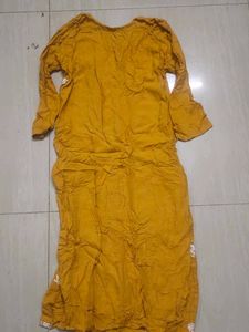 yellow kurta embroidery design