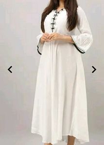 MAISHI White Anarkali Kurti